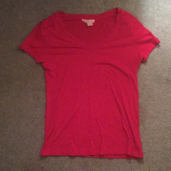 Red V-Neck - Picture 1 of 2